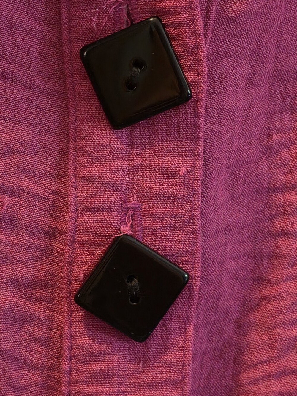 Fuchsia Textured Button-Front Collared Shirt - Picture 5 of 7